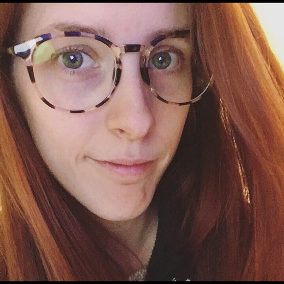 Meet your Posher, Jordyn - Picture 1 of 1